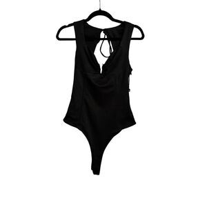 ASTR the Label Black Sleeveless Bodysuit with UCutout Size Medium NWT